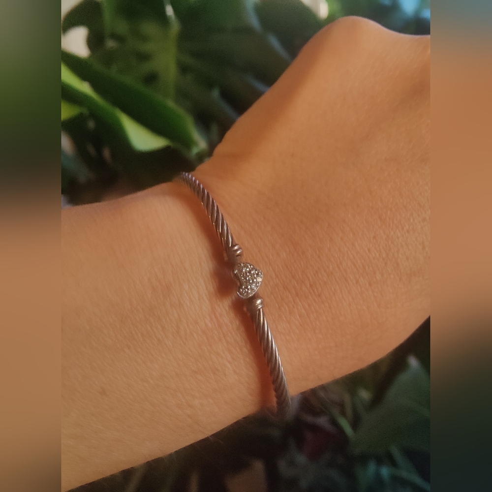 ✨David Yurman Paved Diamonds Cable Bracelet✨